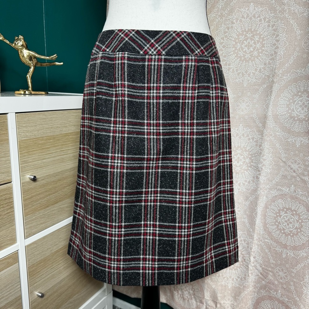 LOFT Gray Red Plaid Tartan A-Line Button Skirt Sz 4 Retro Twee Vintage Preppy - Picture 3 of 9